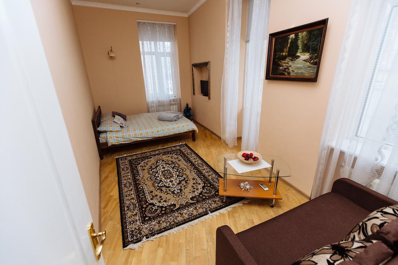 Apartments On Teatralna 26 리비프 외부 사진