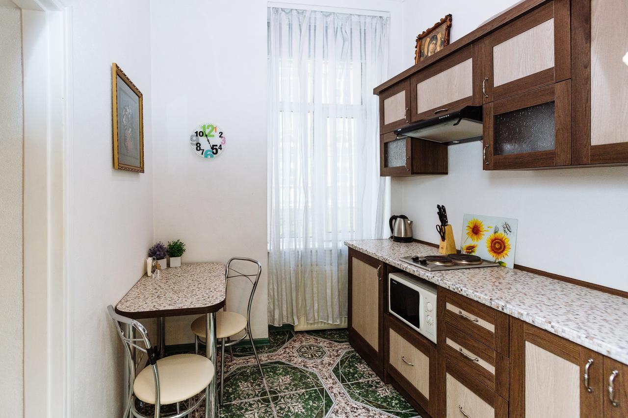 Apartments On Teatralna 26 리비프 외부 사진